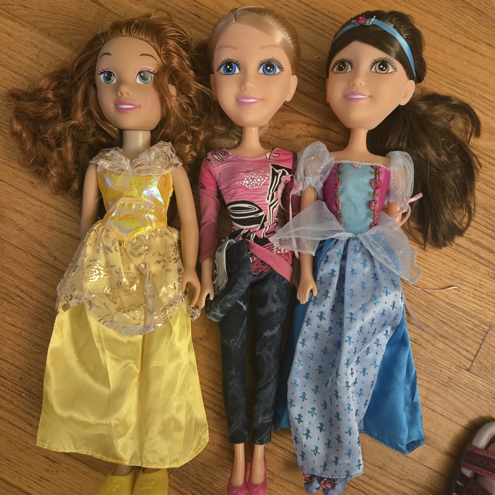 Princess Doll Set with Yellow, Pink, and Blue Dresses
